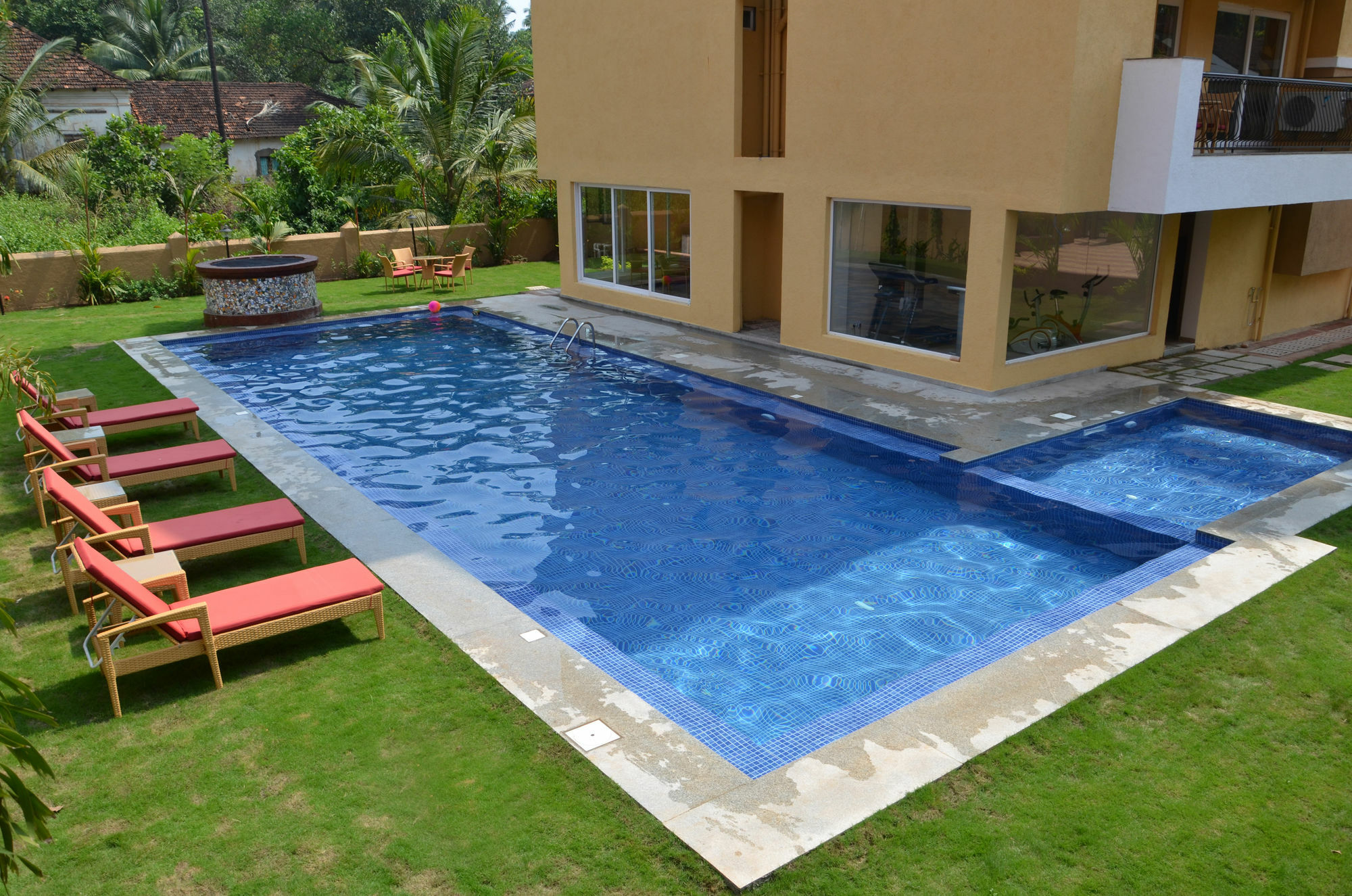 קלנגוטה Veera Strand Park Serviced Apartments מראה חיצוני תמונה