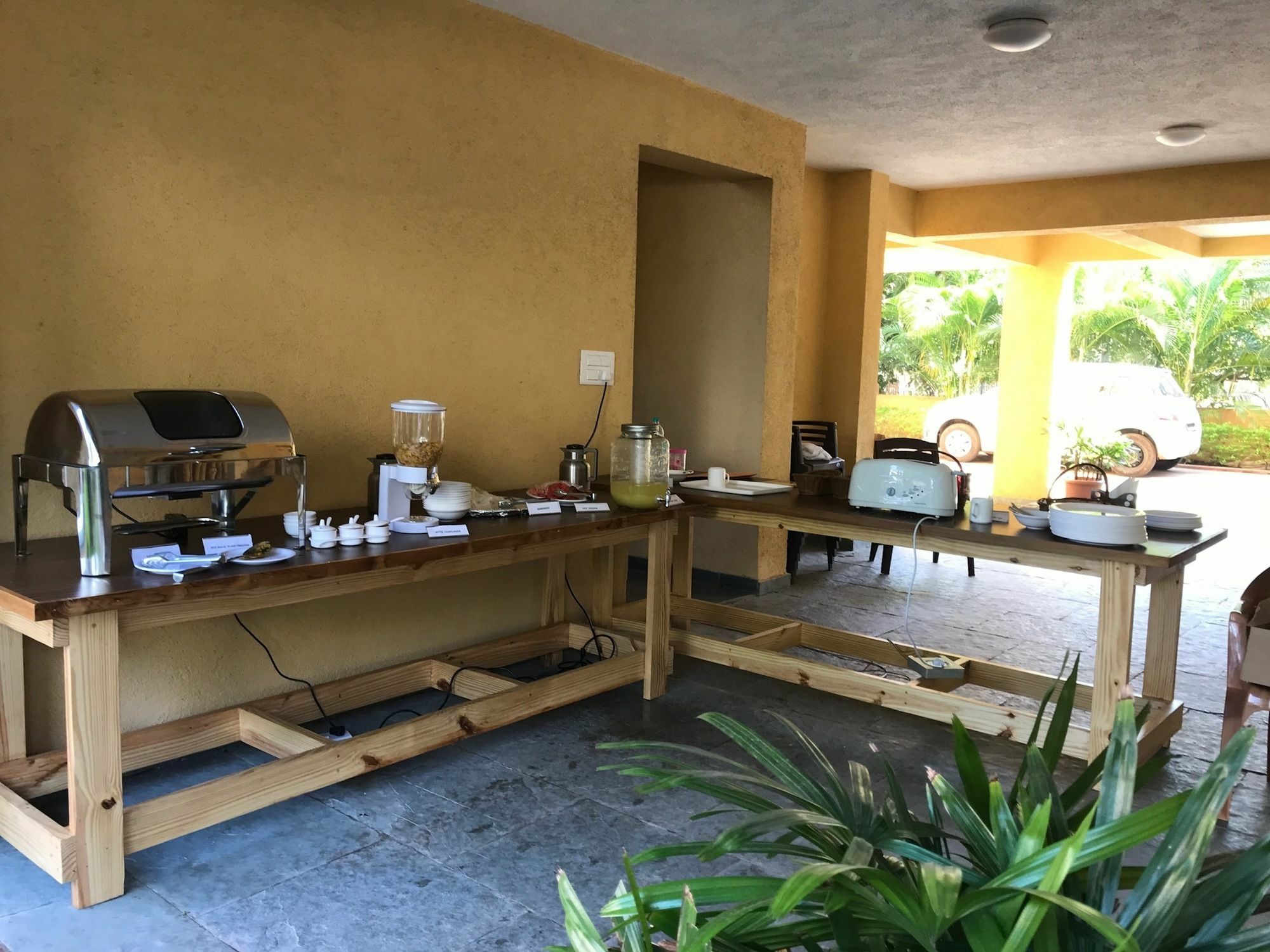 קלנגוטה Veera Strand Park Serviced Apartments מראה חיצוני תמונה